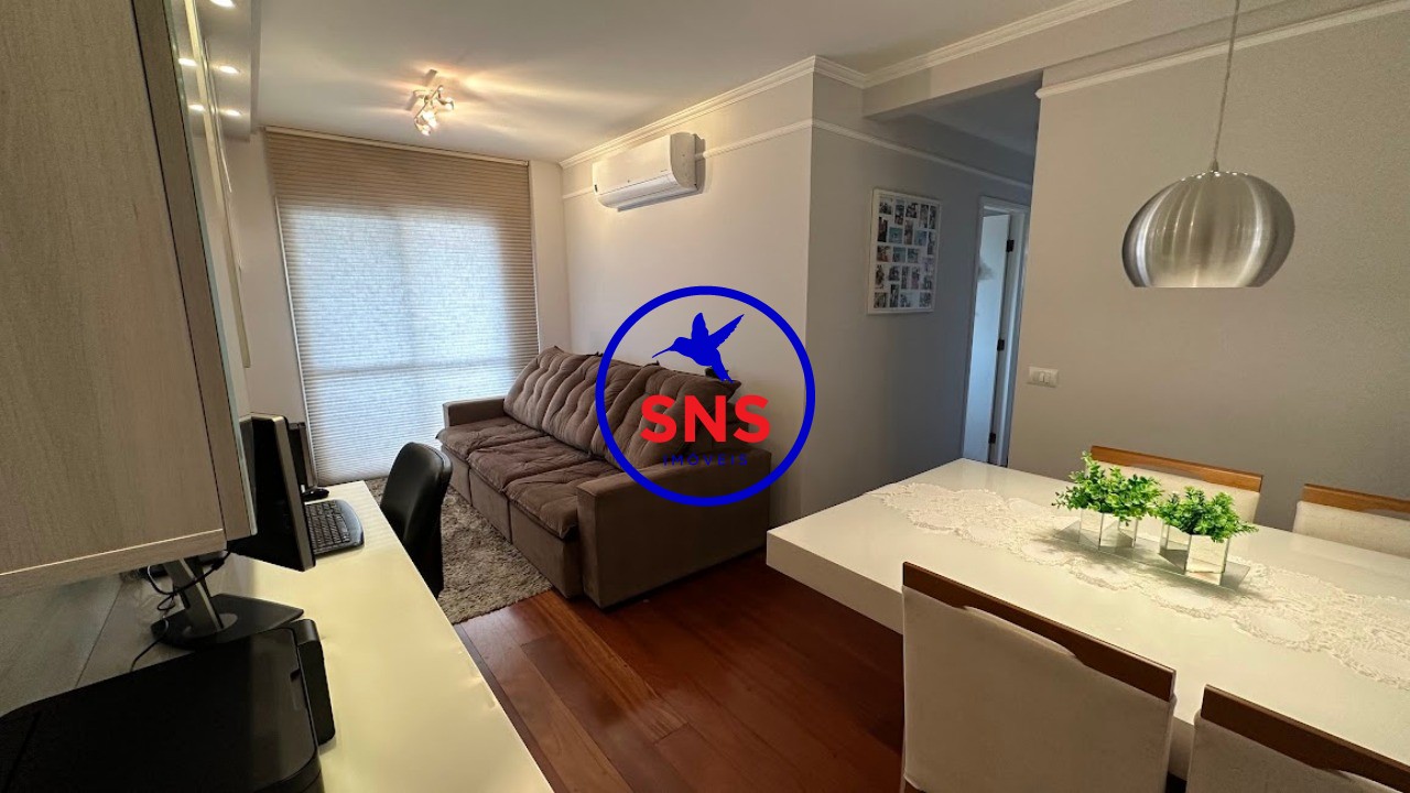 Apartamento à venda com 2 quartos, 70m² - Foto 1