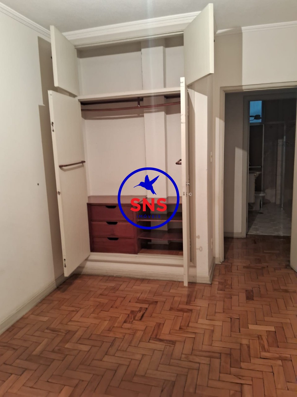 Apartamento à venda com 3 quartos, 160m² - Foto 8