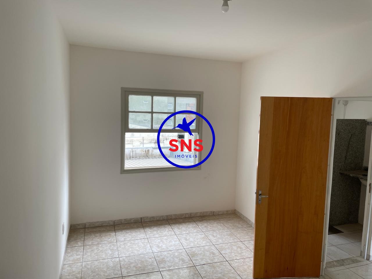 Apartamento à venda com 2 quartos, 67m² - Foto 4