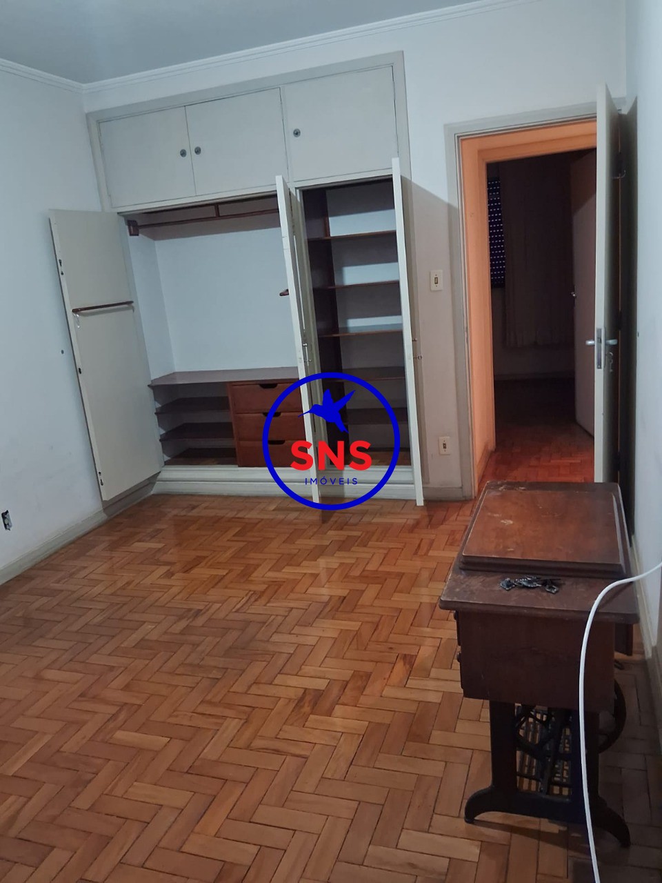 Apartamento à venda com 3 quartos, 160m² - Foto 6