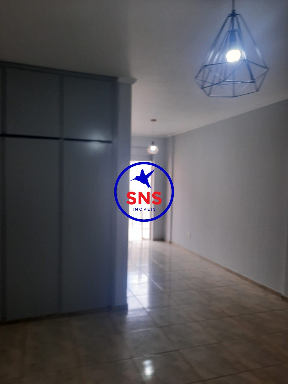 Apartamento à venda com 1 quarto, 35m² - Foto 2