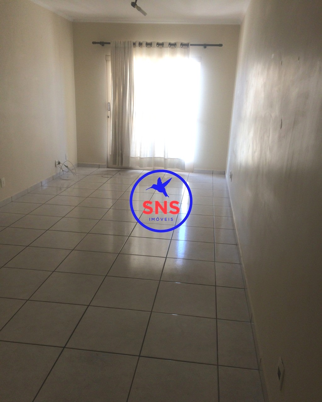 Apartamento à venda com 3 quartos, 96m² - Foto 1