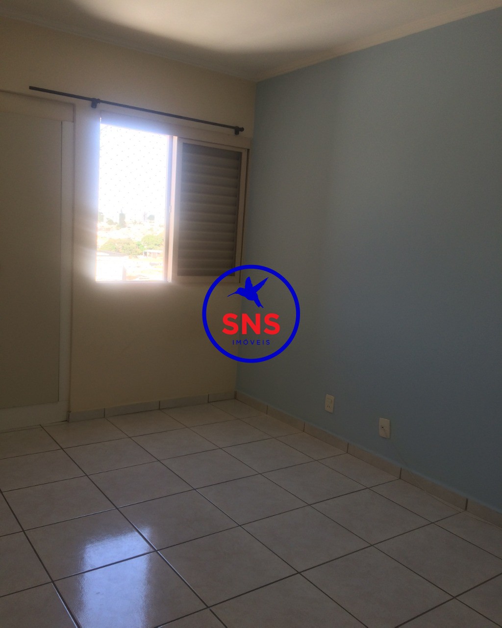 Apartamento à venda com 3 quartos, 96m² - Foto 7