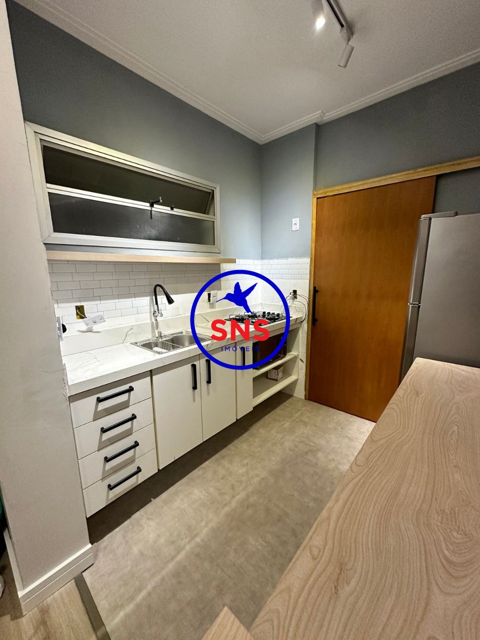 Apartamento à venda e aluguel com 1 quarto, 40m² - Foto 9