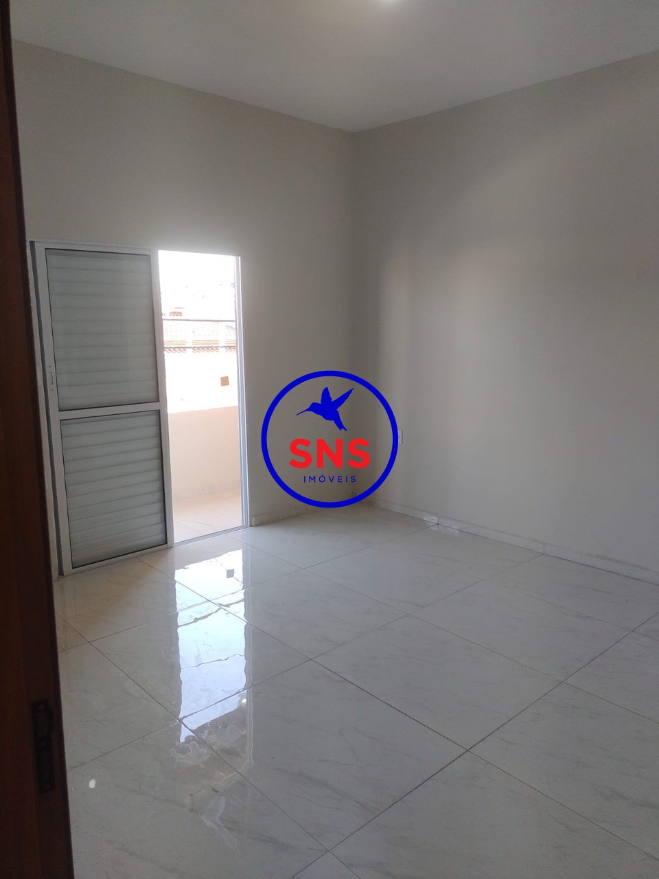 Casa à venda com 5 quartos, 117m² - Foto 11