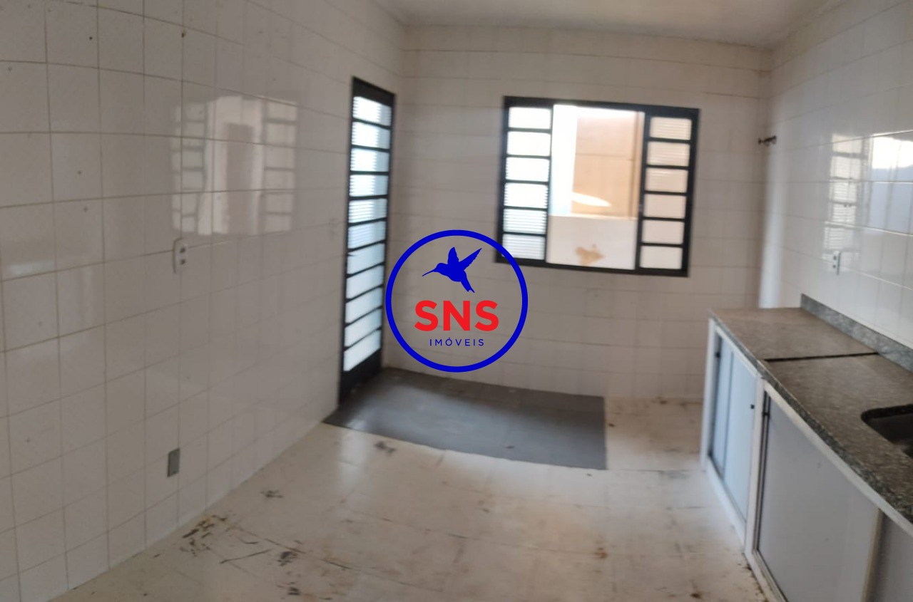 Sobrado à venda com 6 quartos, 75m² - Foto 7