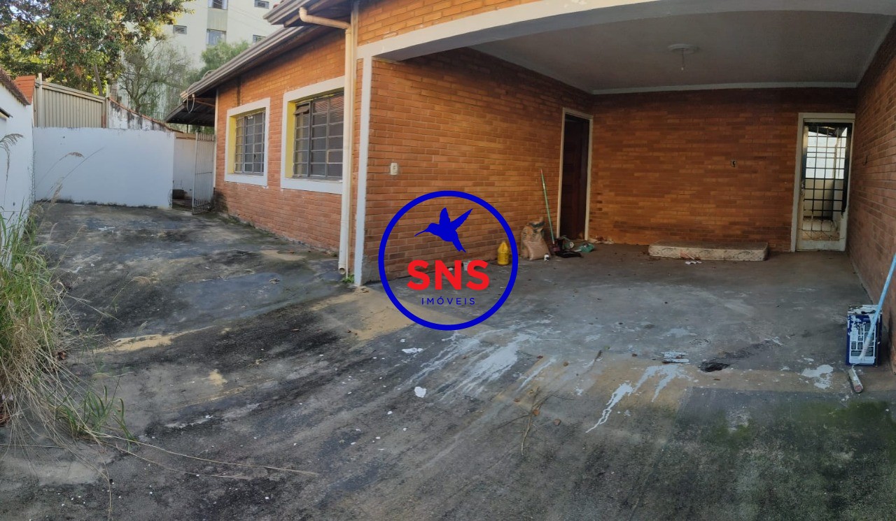 Sobrado à venda com 6 quartos, 75m² - Foto 1