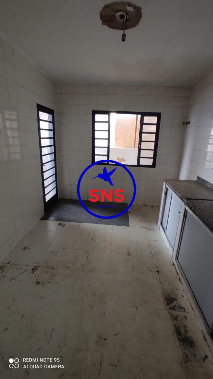 Sobrado à venda com 6 quartos, 75m² - Foto 11