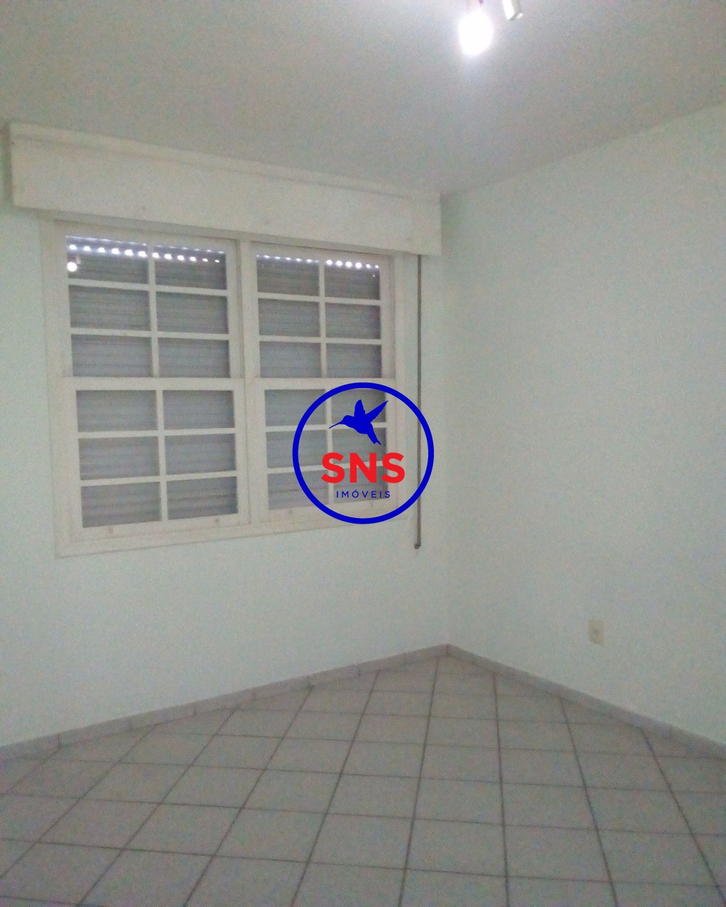 Apartamento à venda com 1 quarto, 55m² - Foto 12