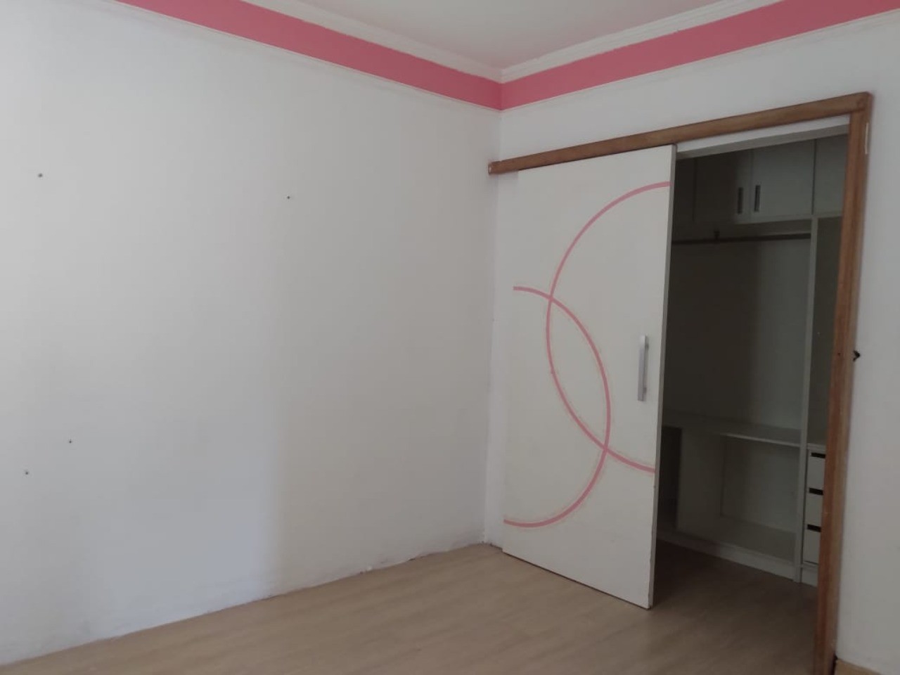 Casa à venda com 4 quartos, 200m² - Foto 7