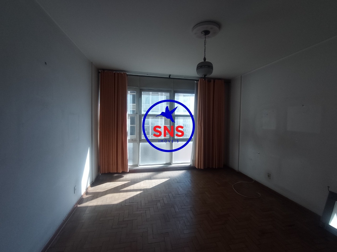 Apartamento à venda com 2 quartos, 115m² - Foto 2