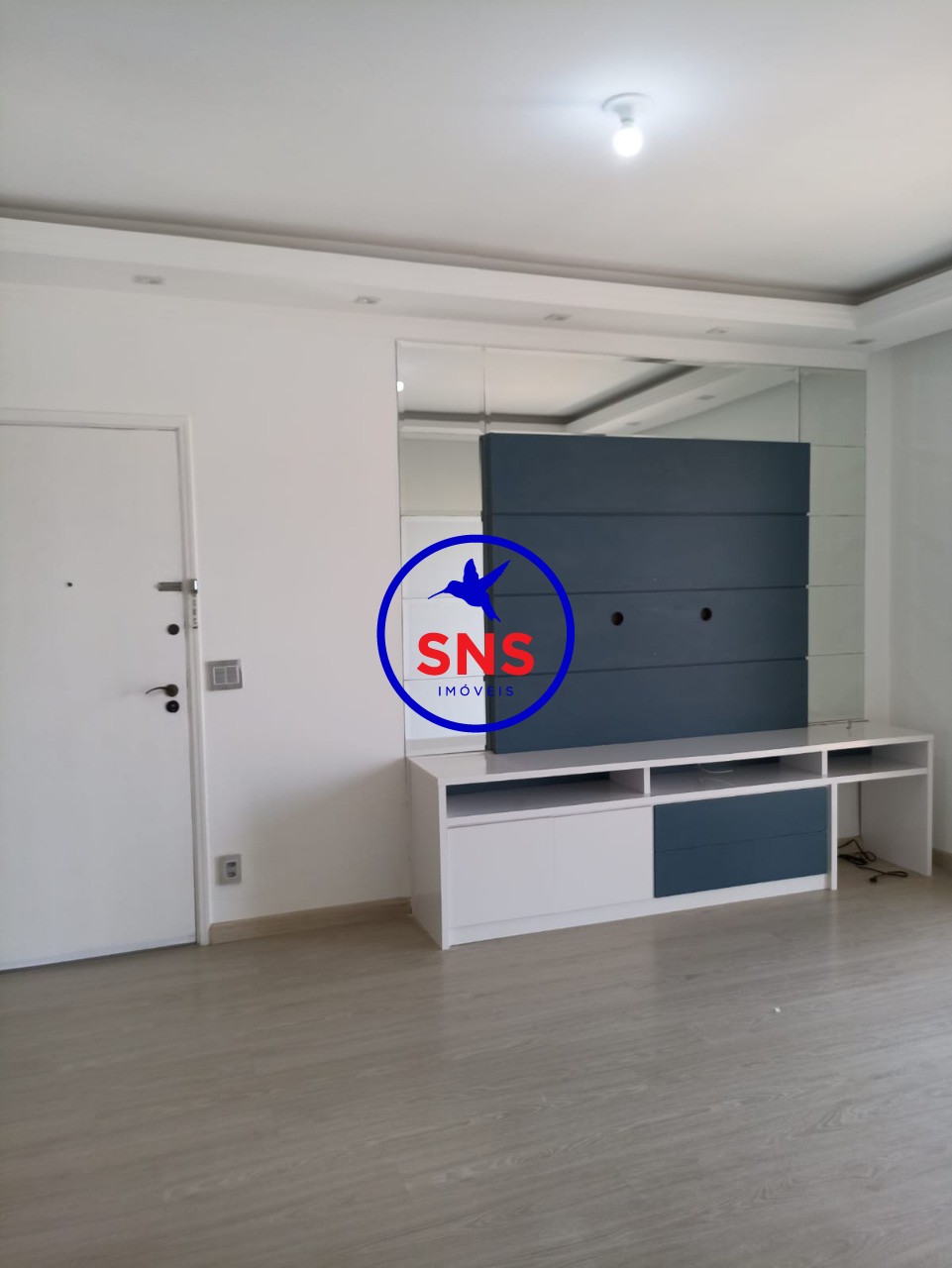 Apartamento à venda com 3 quartos, 77m² - Foto 2