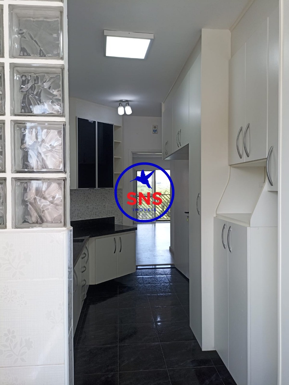 Apartamento à venda com 3 quartos, 77m² - Foto 13