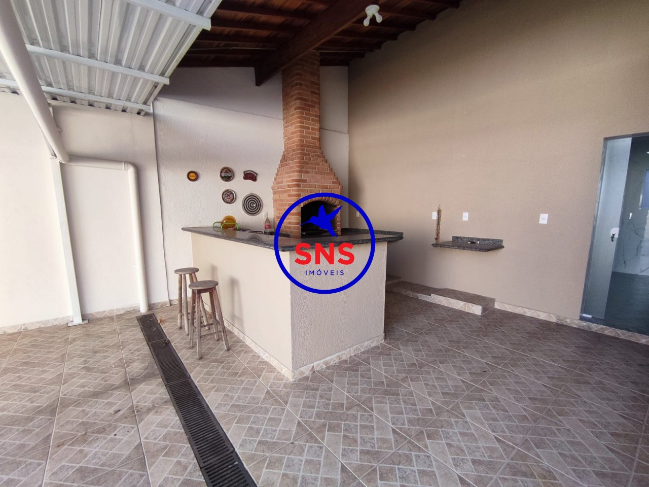 Casa à venda com 2 quartos, 250m² - Foto 30