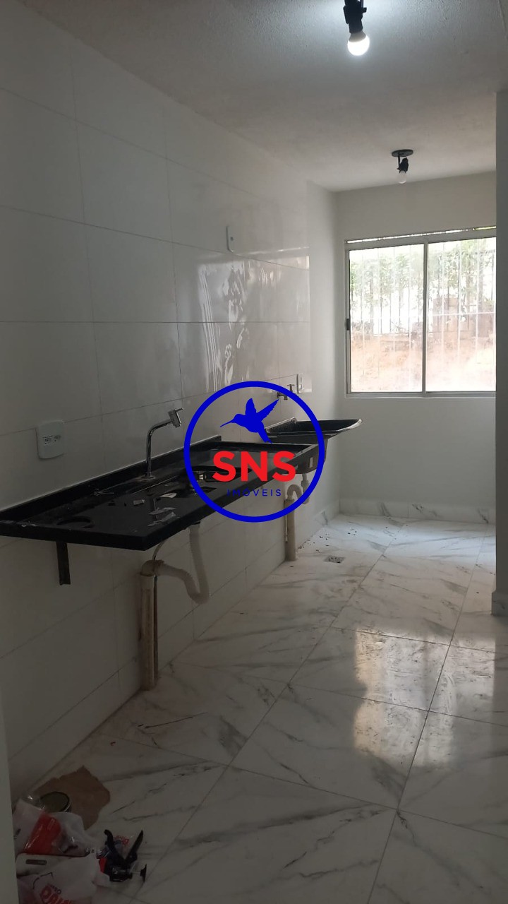 Apartamento à venda com 2 quartos, 42m² - Foto 12