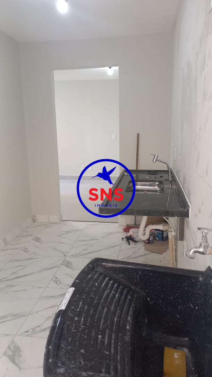 Apartamento à venda com 2 quartos, 42m² - Foto 13