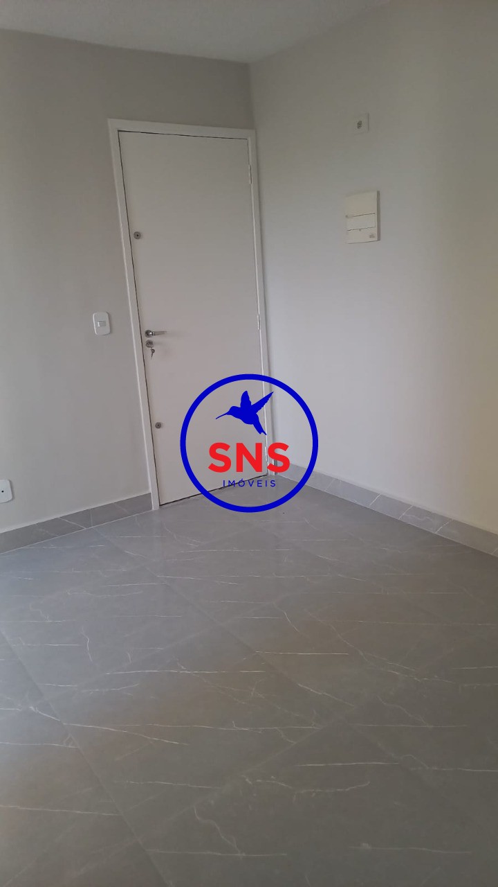 Apartamento à venda com 2 quartos, 42m² - Foto 3