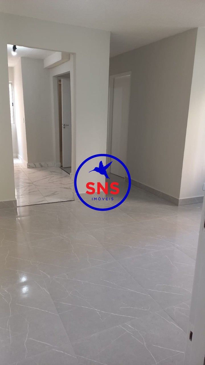 Apartamento à venda com 2 quartos, 42m² - Foto 2