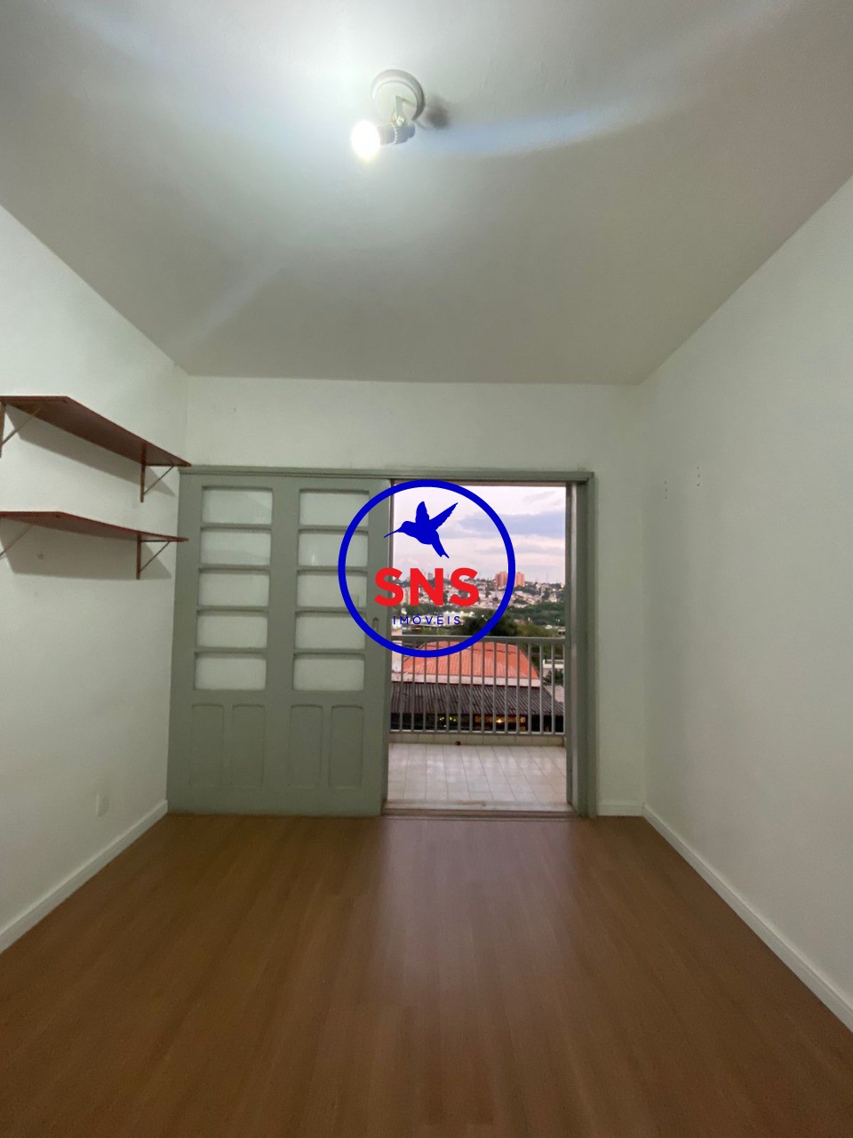 Apartamento à venda com 3 quartos, 107m² - Foto 3