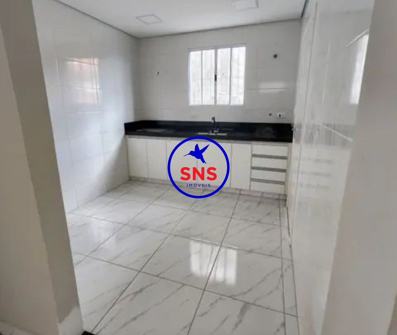 Casa à venda com 3 quartos, 240m² - Foto 5