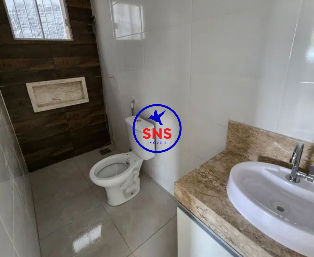 Casa à venda com 3 quartos, 240m² - Foto 3