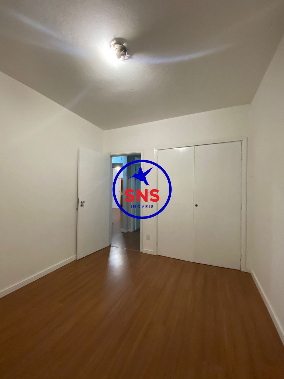 Apartamento à venda com 3 quartos, 107m² - Foto 6