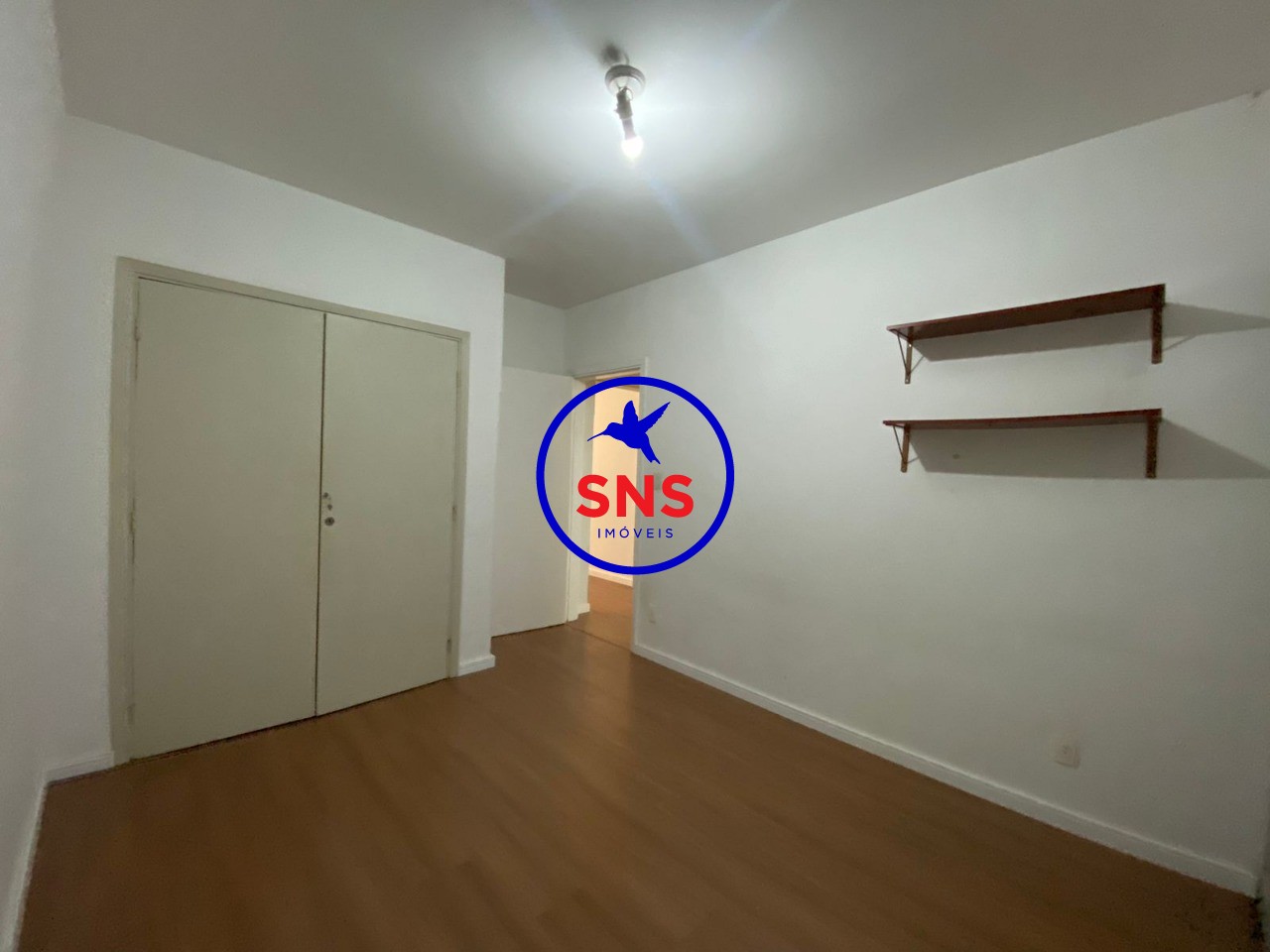 Apartamento à venda com 3 quartos, 107m² - Foto 7