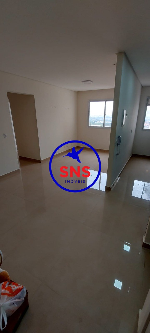 Apartamento à venda com 3 quartos, 48m² - Foto 1