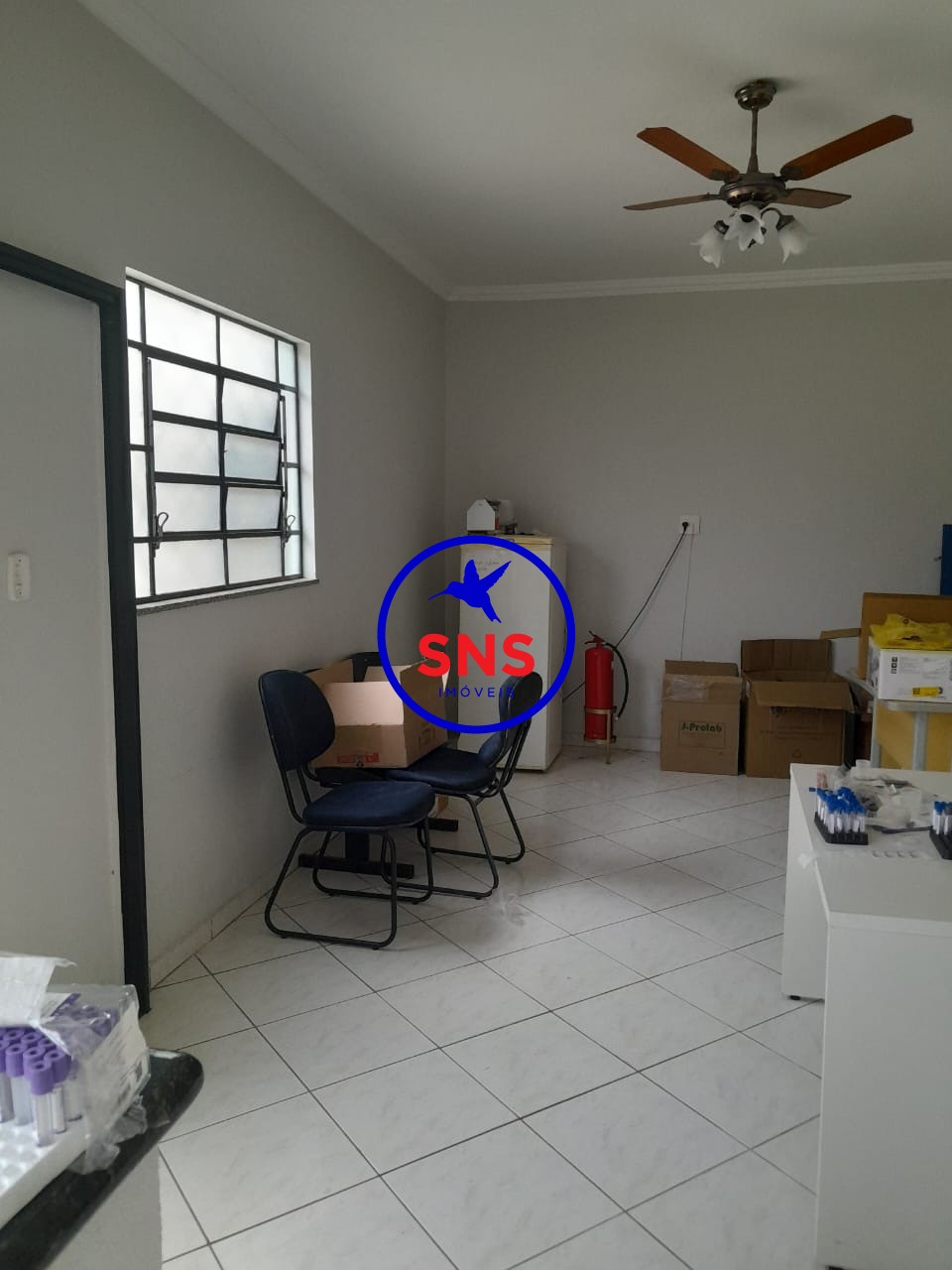 Casa para alugar com 3 quartos, 186m² - Foto 10