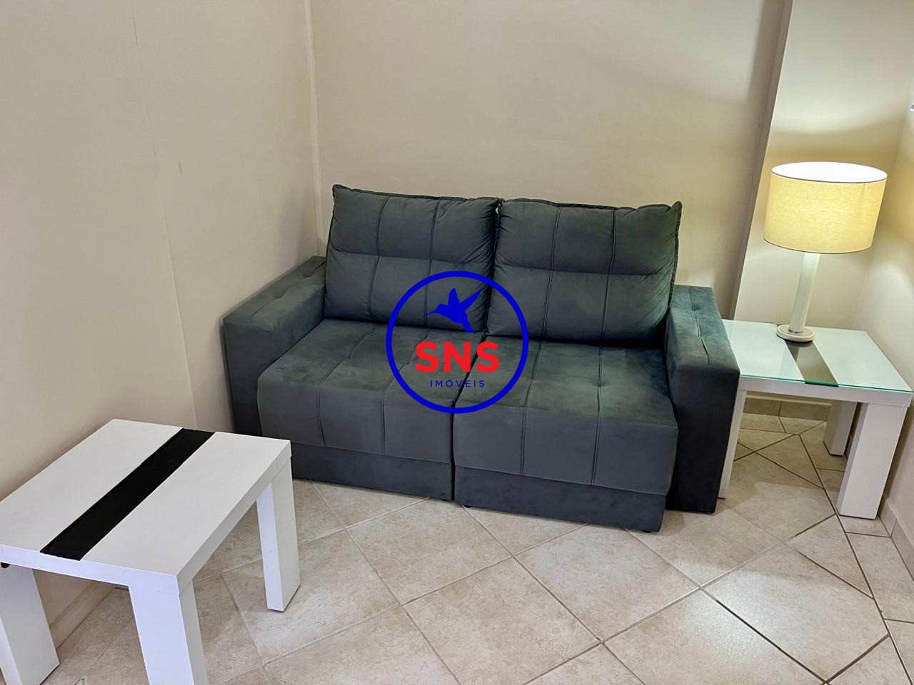 Apartamento à venda e aluguel com 1 quarto, 50m² - Foto 1