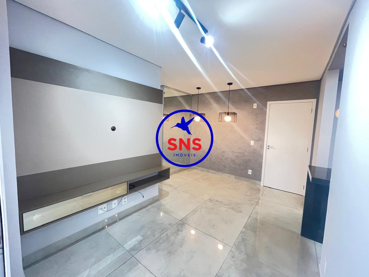 Apartamento para alugar com 2 quartos, 55m² - Foto 5