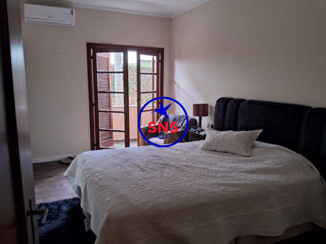 Casa de Condomínio para alugar com 4 quartos, 384m² - Foto 6