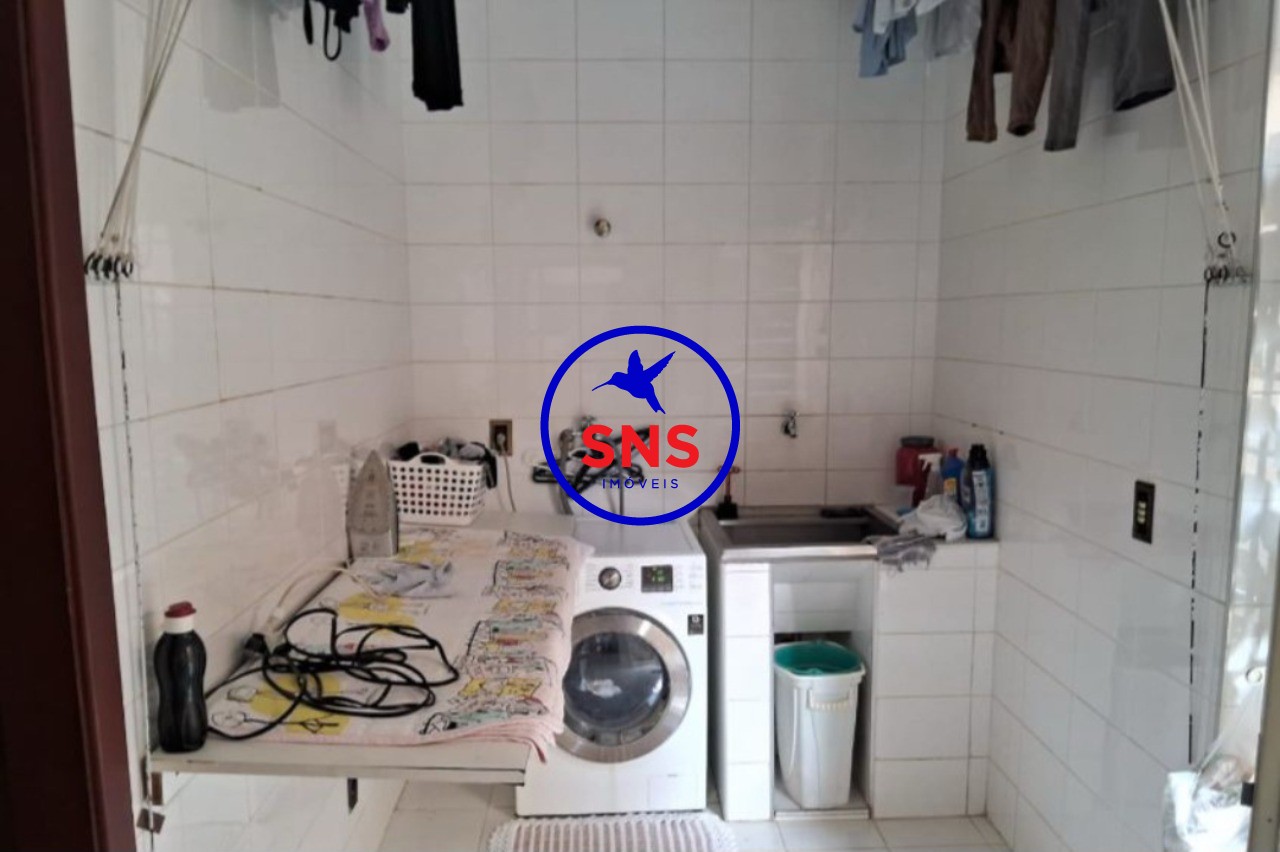Casa de Condomínio para alugar com 4 quartos, 384m² - Foto 14