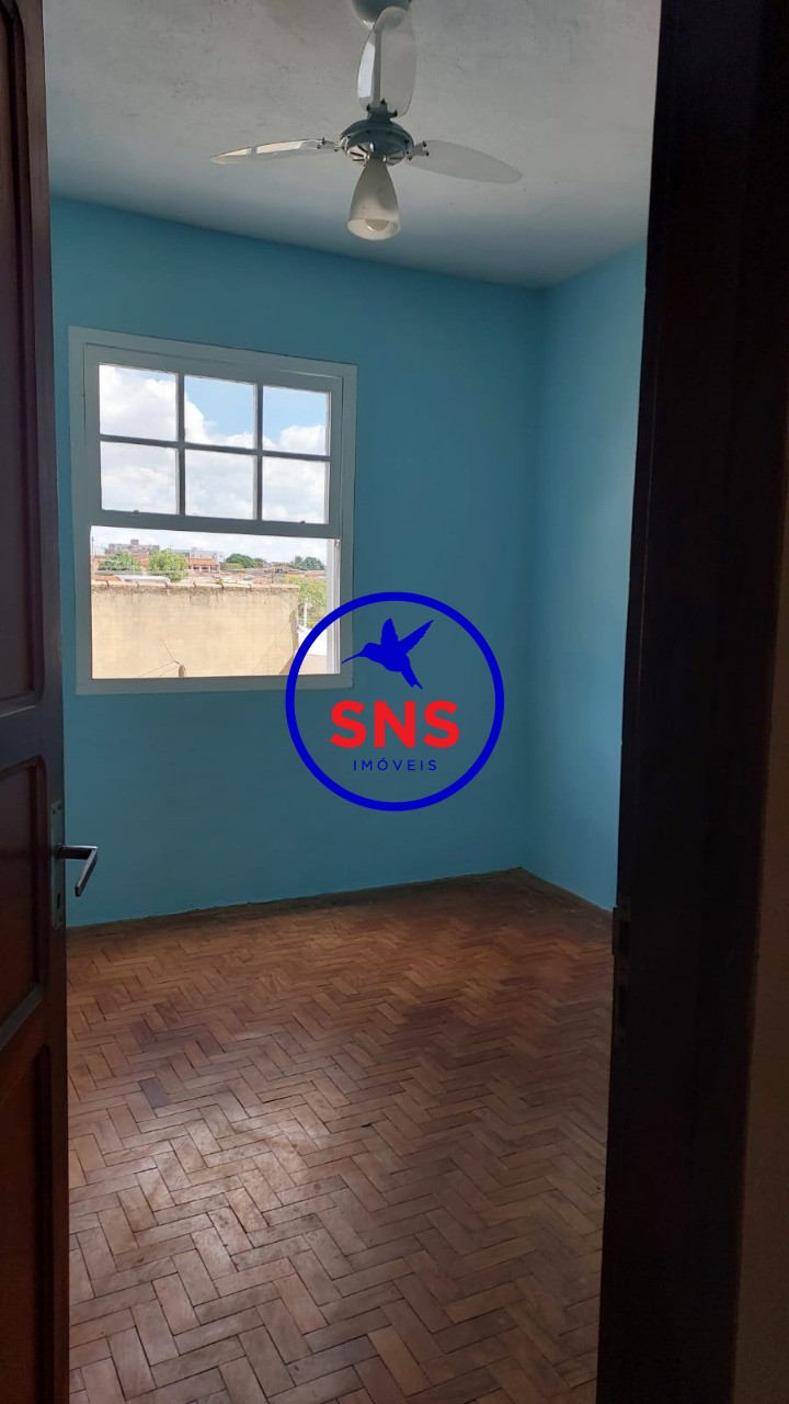 Casa à venda com 3 quartos, 80m² - Foto 8