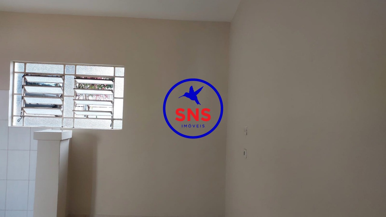 Casa à venda com 3 quartos, 80m² - Foto 13