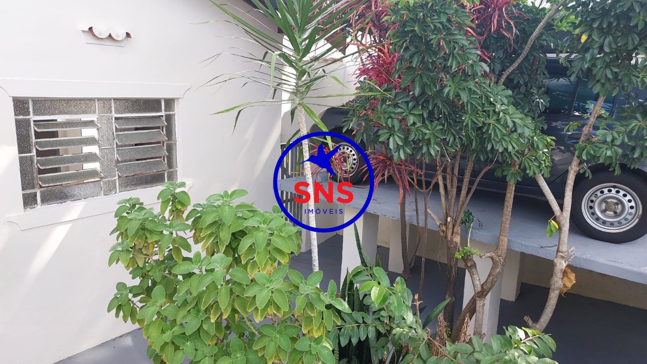 Casa à venda com 3 quartos, 80m² - Foto 2