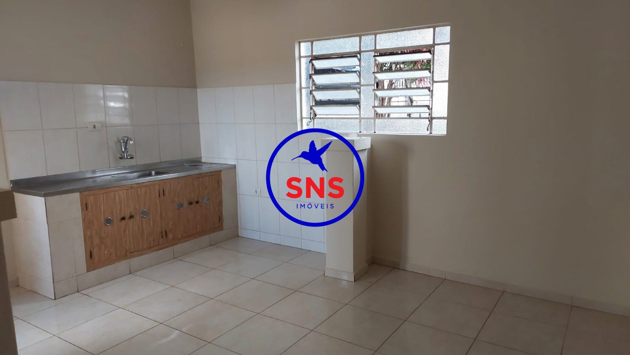 Casa à venda com 3 quartos, 80m² - Foto 12