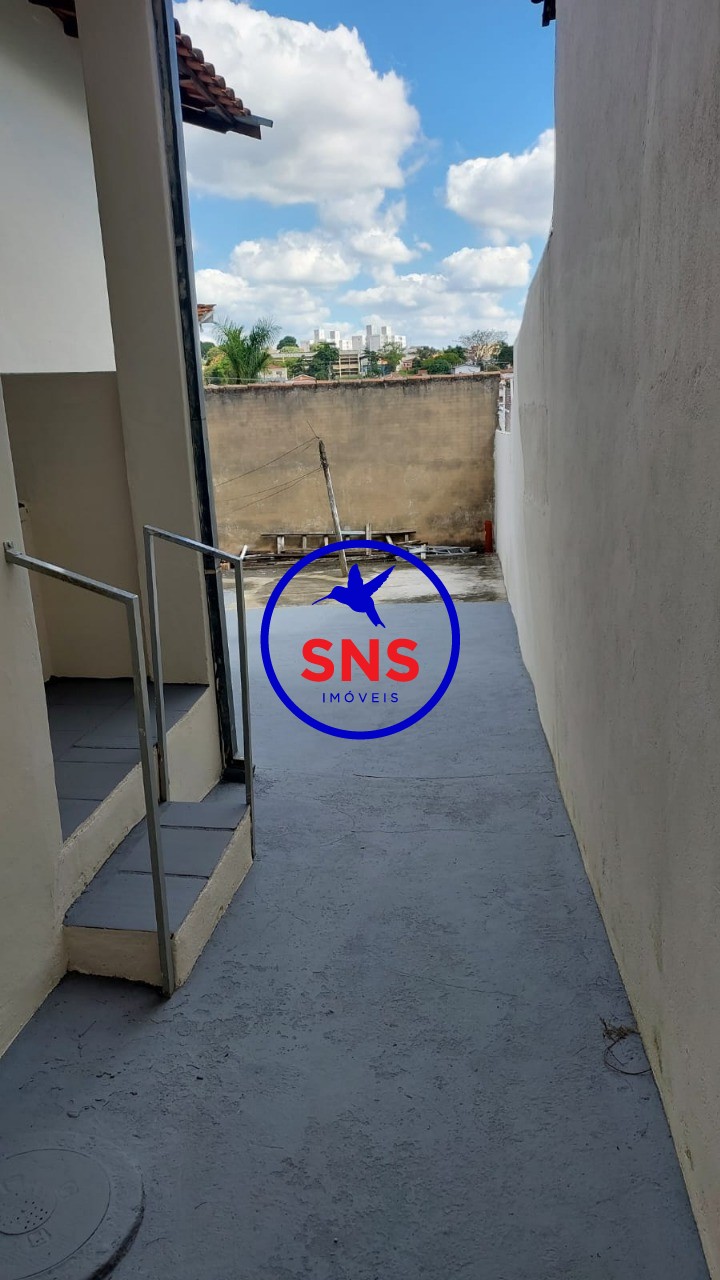Casa à venda com 3 quartos, 80m² - Foto 19
