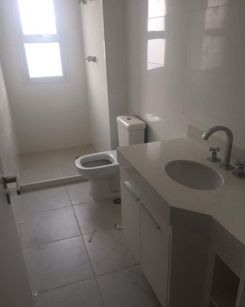 Apartamento para alugar com 2 quartos, 74m² - Foto 13