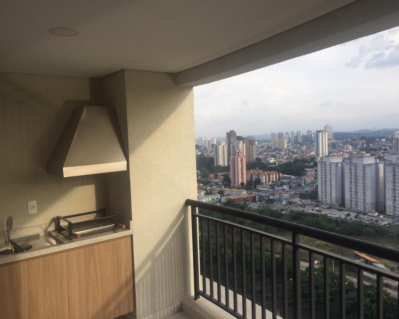 Apartamento para alugar com 2 quartos, 74m² - Foto 1