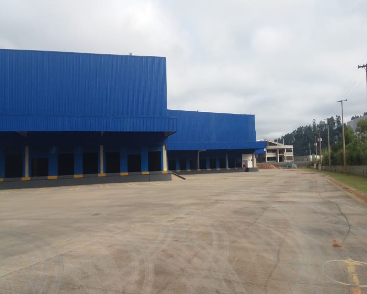 Depósito-Galpão-Armazém para alugar, 3426m² - Foto 1