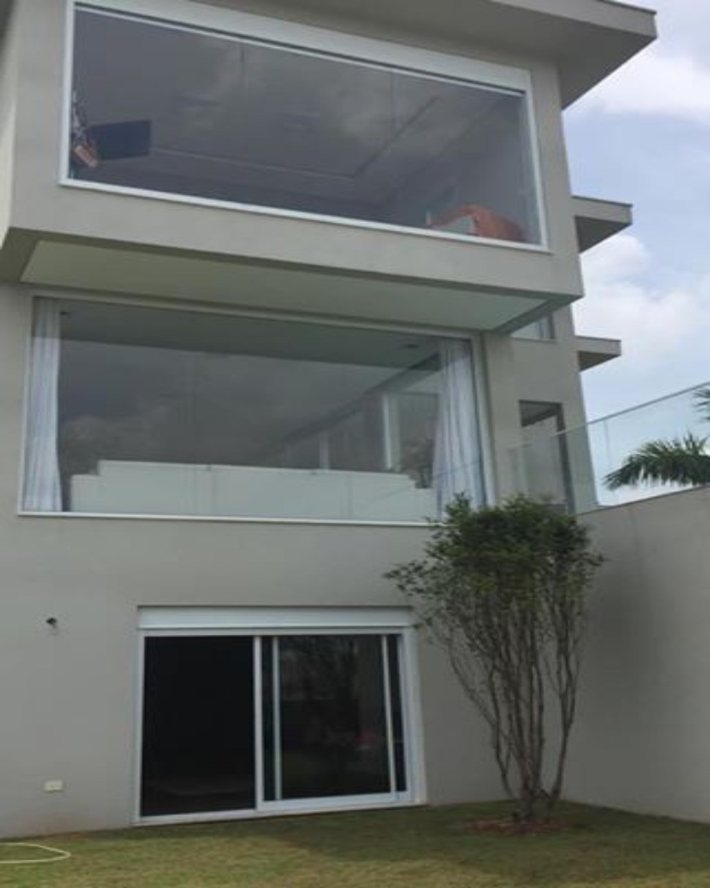 Casa de Condomínio à venda com 4 quartos, 604m² - Foto 2