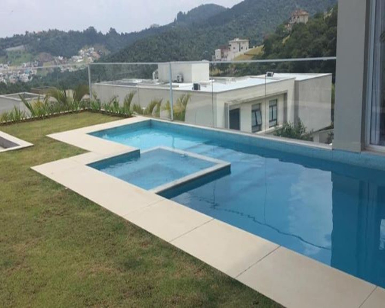 Casa de Condomínio à venda com 4 quartos, 604m² - Foto 8