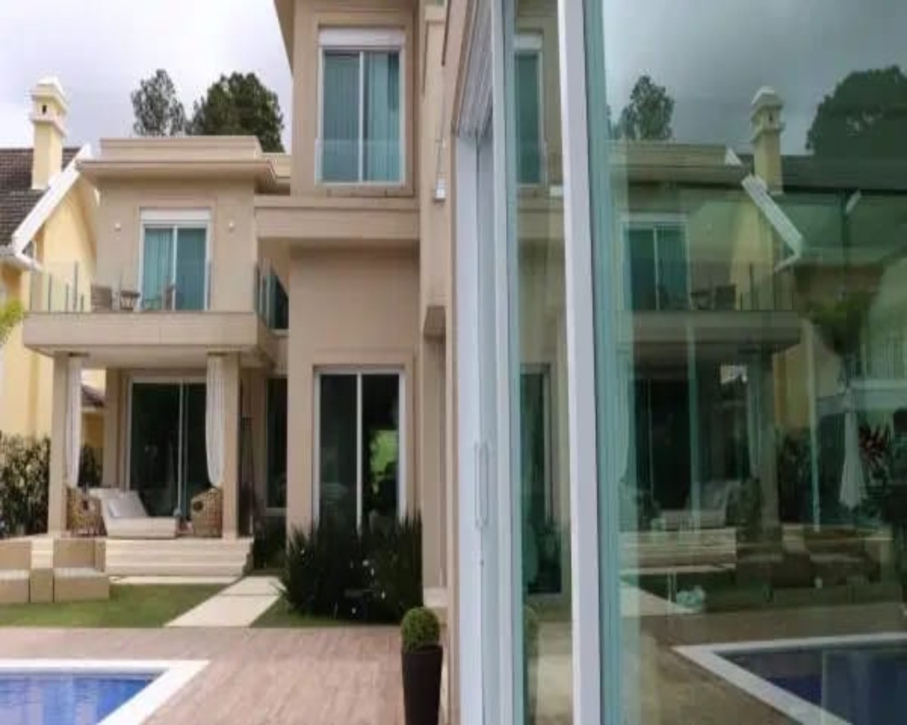 Casa à venda e aluguel com 5 quartos, 740m² - Foto 31