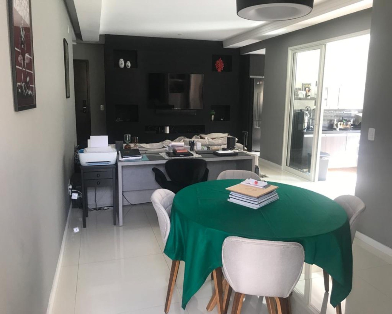 Apartamento à venda com 1 quarto, 96m² - Foto 11