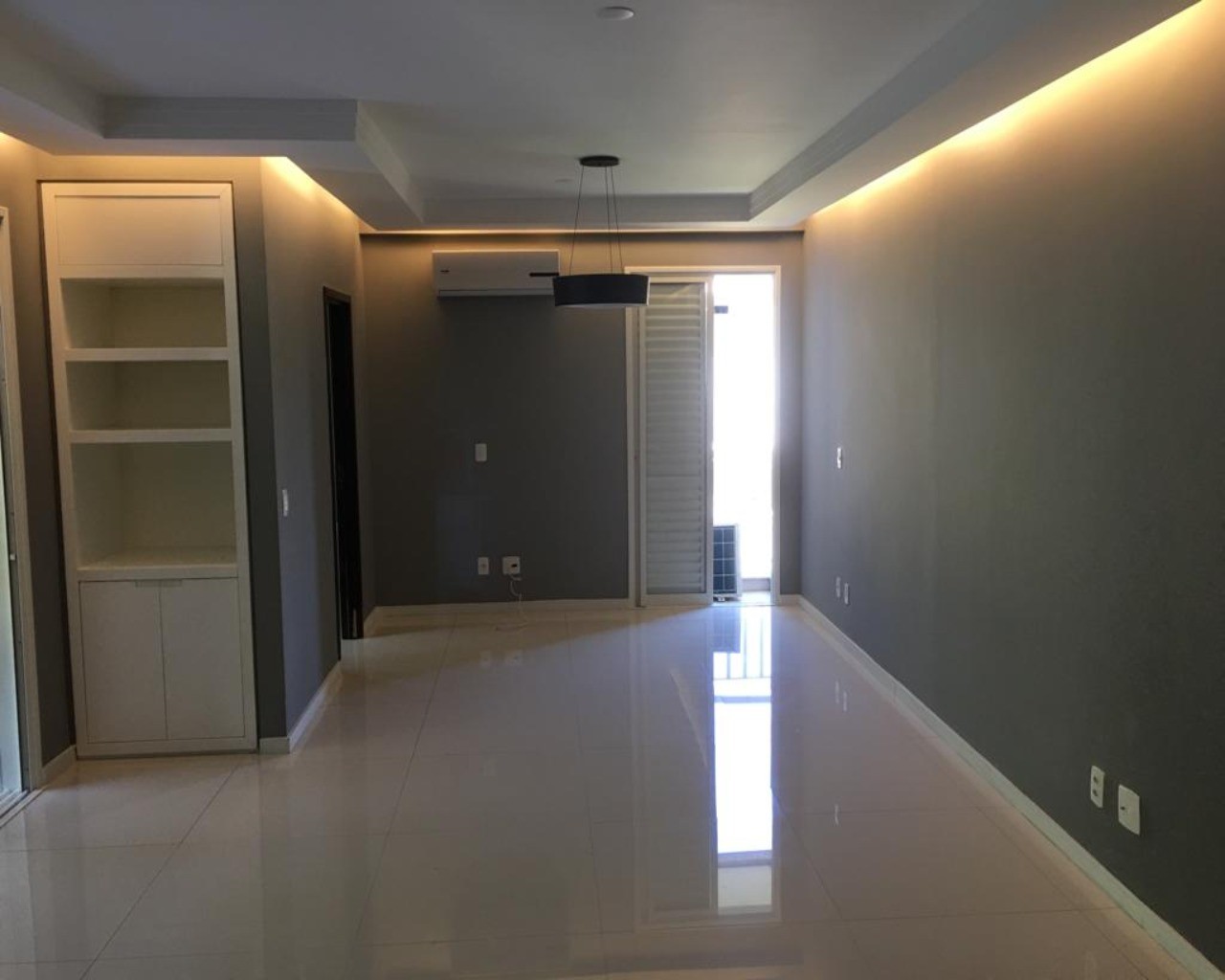 Apartamento à venda com 1 quarto, 96m² - Foto 32