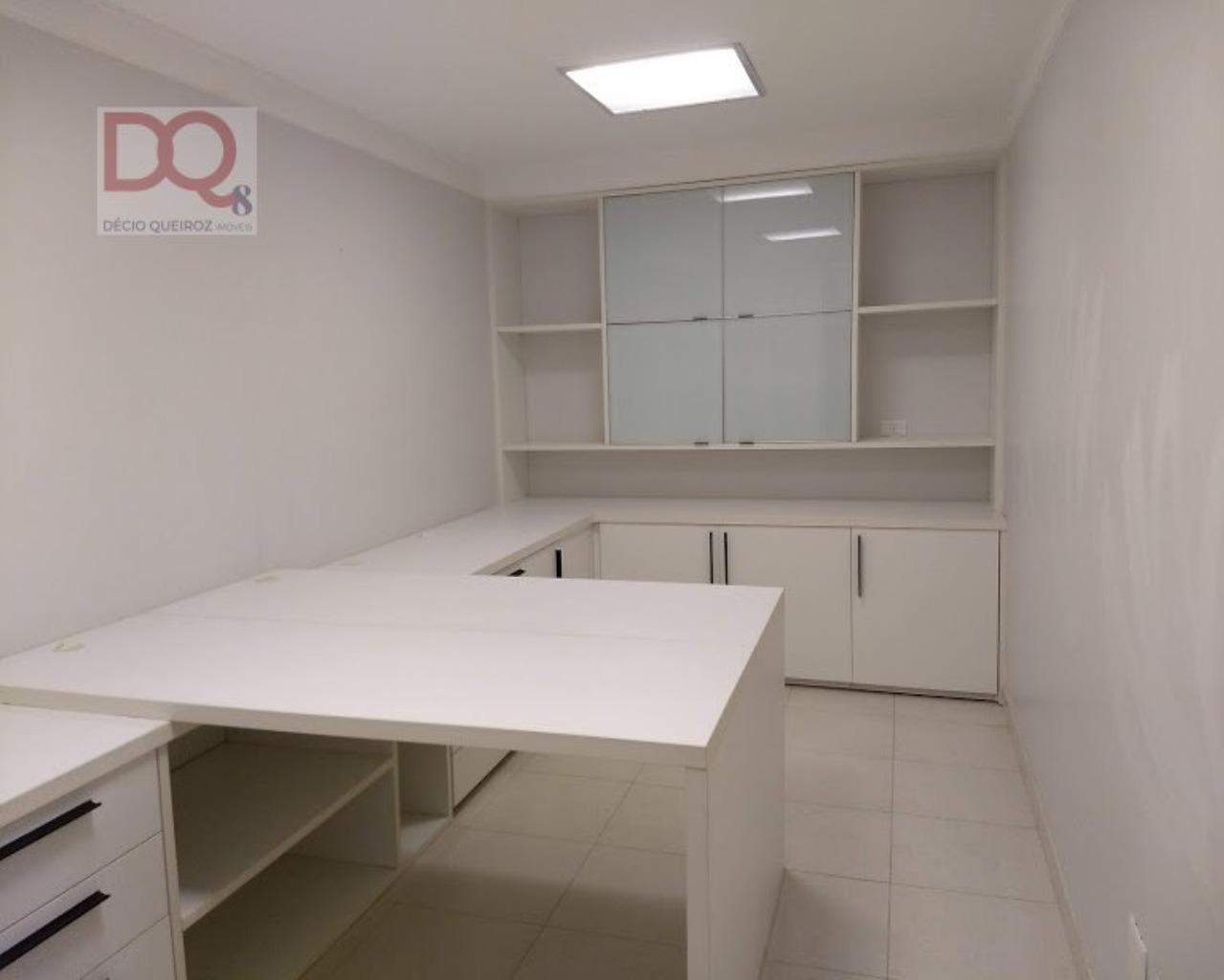 Casa à venda com 4 quartos, 560m² - Foto 4