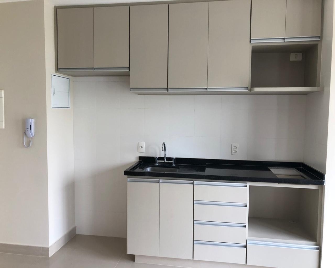 Apartamento para alugar com 1 quarto, 49m² - Foto 18