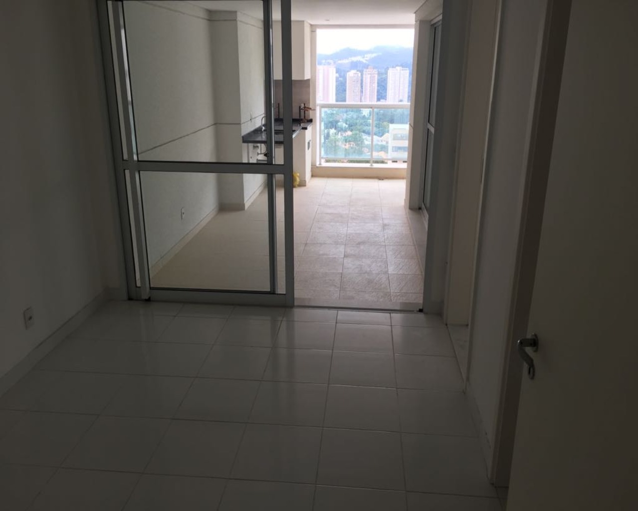 Apartamento à venda com 3 quartos, 243m² - Foto 19