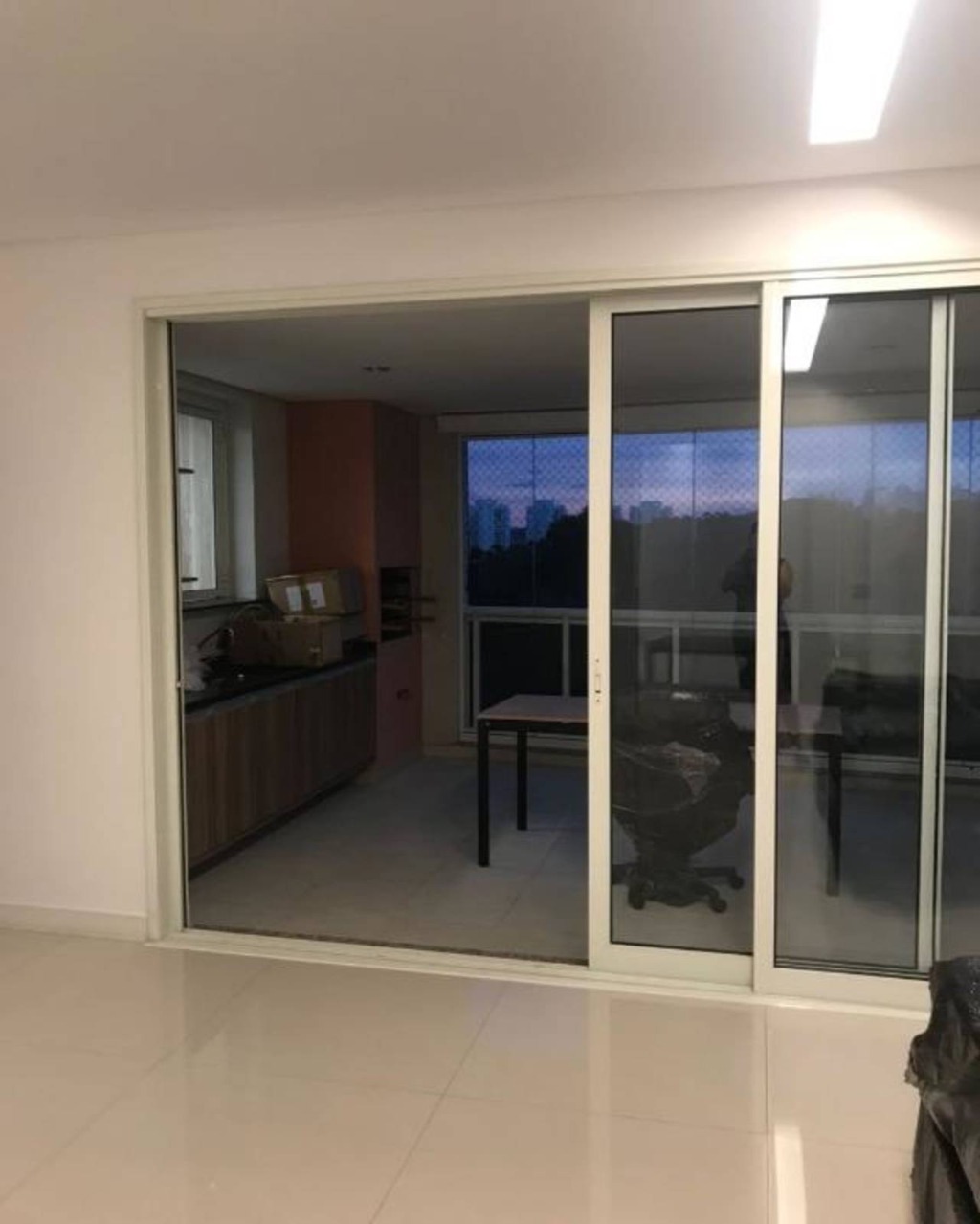 Apartamento para alugar com 3 quartos, 156m² - Foto 1